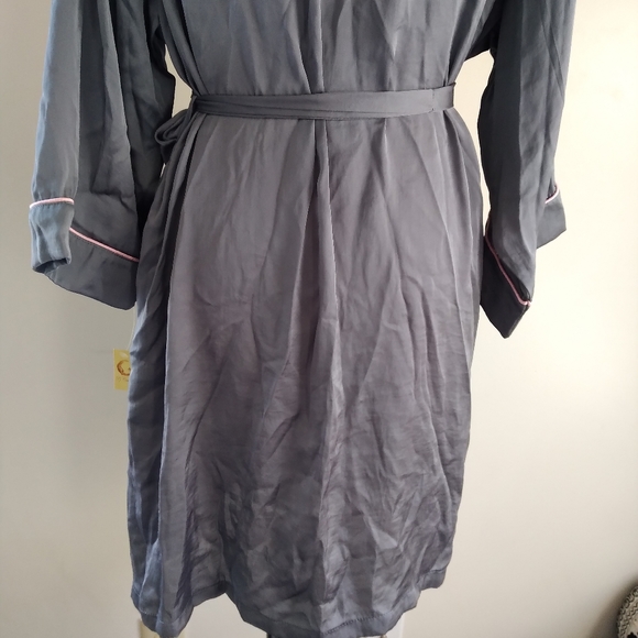 NWT j couture satin dark grey robe size L_XL - Picture 6 of 11